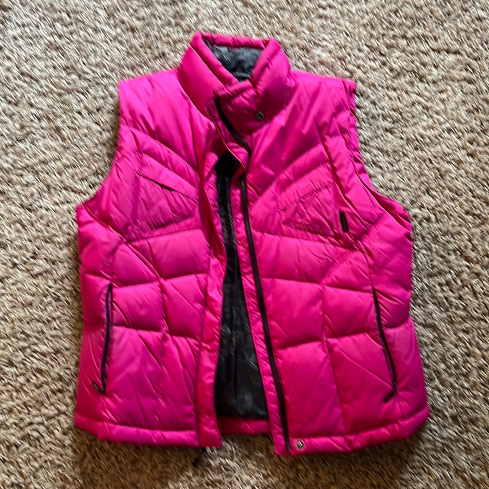 Columbia Titanium Hot Pink Vest